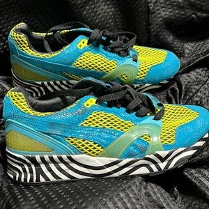 Puma sneakers